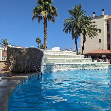 Estudio Loft Con Piscina, Playa Y Wifi アパート